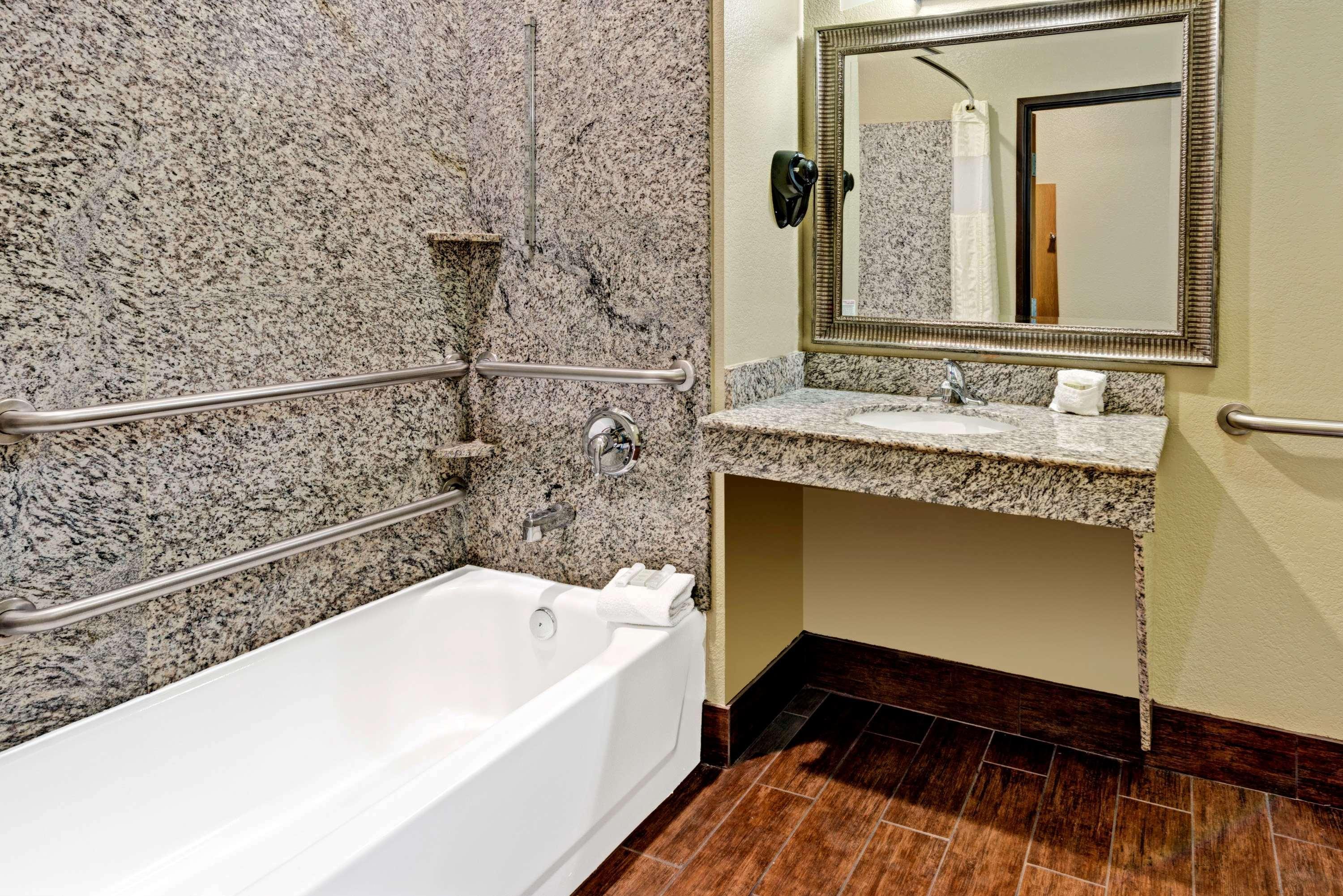 מלון Super 8 By Wyndham San Antonio/Alamodome Area מראה חיצוני תמונה