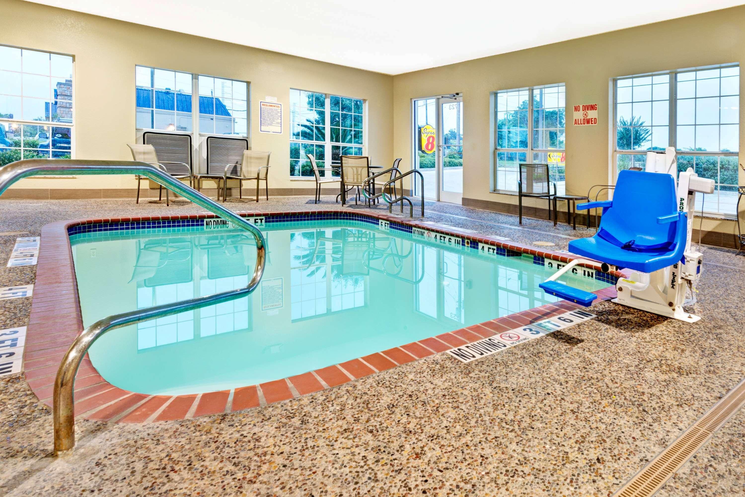 מלון Super 8 By Wyndham San Antonio/Alamodome Area מראה חיצוני תמונה