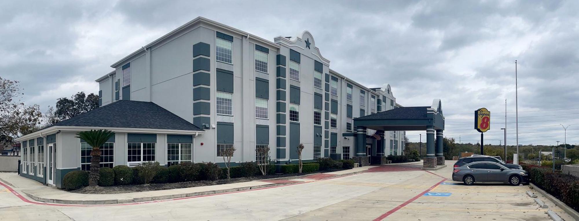 מלון Super 8 By Wyndham San Antonio/Alamodome Area מראה חיצוני תמונה