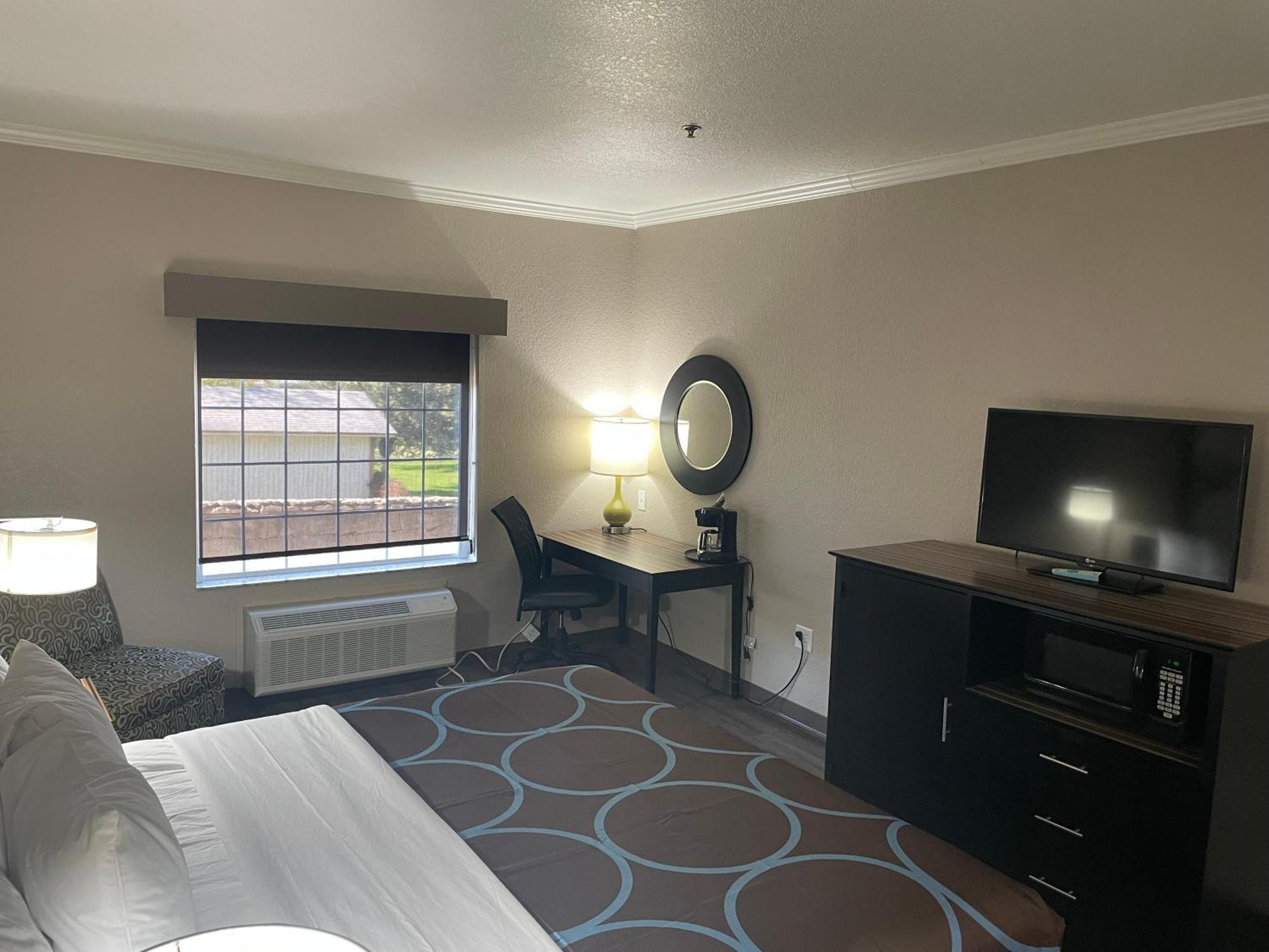 מלון Super 8 By Wyndham San Antonio/Alamodome Area מראה חיצוני תמונה